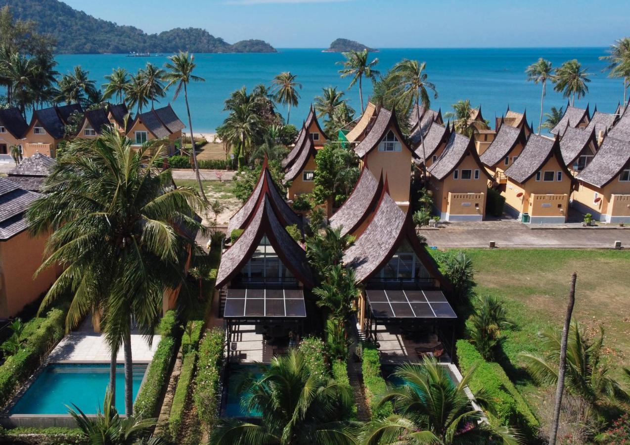 Koh Chang Beach Villas Buitenkant foto